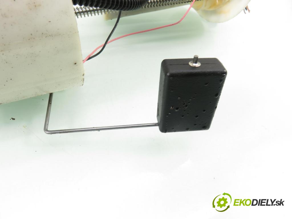 TOYOTA YARIS (_P9_) HB 2006 51,00 1.0 VVT-i (KSP90_) - 1KR-FE 998,00 Pumpa paliva