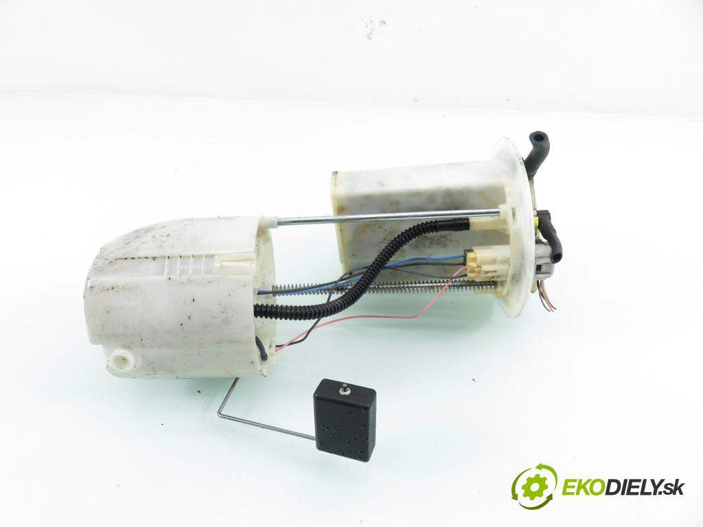 TOYOTA YARIS (_P9_) HB 2006 51,00 1.0 VVT-i (KSP90_) - 1KR-FE 998,00 Pumpa paliva