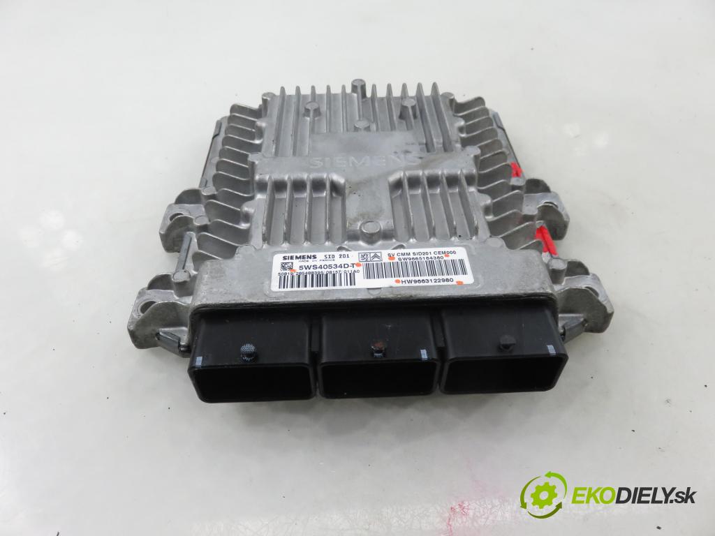 CITROEN C5 III Break (RW_) KOMBI 2008 150,00 2.7 HDi - DT17ED4 2720,00 řídící jednotka motora HW9663122980