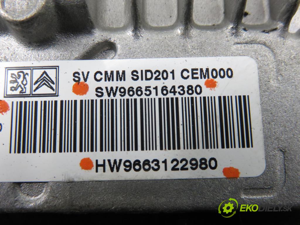 CITROEN C5 III Break (RW_) KOMBI 2008 150,00 2.7 HDi - DT17ED4 2720,00 řídící jednotka motora HW9663122980