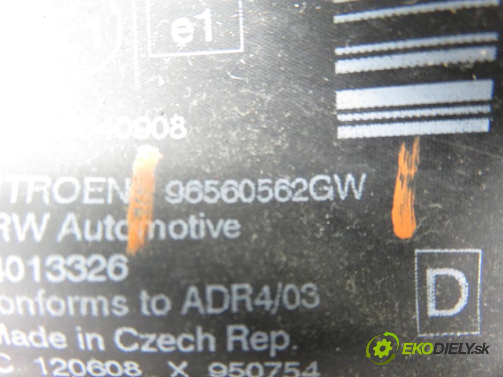 CITROEN C5 III Break (RW_) KOMBI 2008 150,00 2.7 HDi - UHZ (DT17BTED4) 2720,00 Držiak bezpečnostný PP 96560562GW