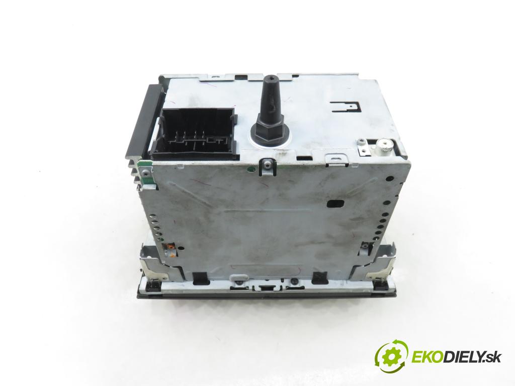 FORD FOCUS II (DA_, HCP) HB 2005 85,00 1.8 TDCi 115 - KKDA 1753,00 RADIO CD 4M5T18C815AD