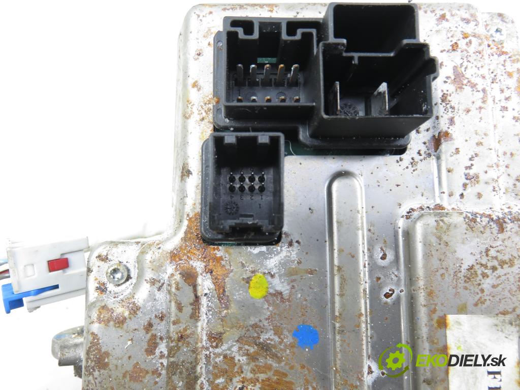 FIAT GRANDE PUNTO (199_) HB 2005 57,00 1.4 - 350 A1.000 1368,00 SLOUPEC / PODPORA elektrický 26117861 ; C516600221