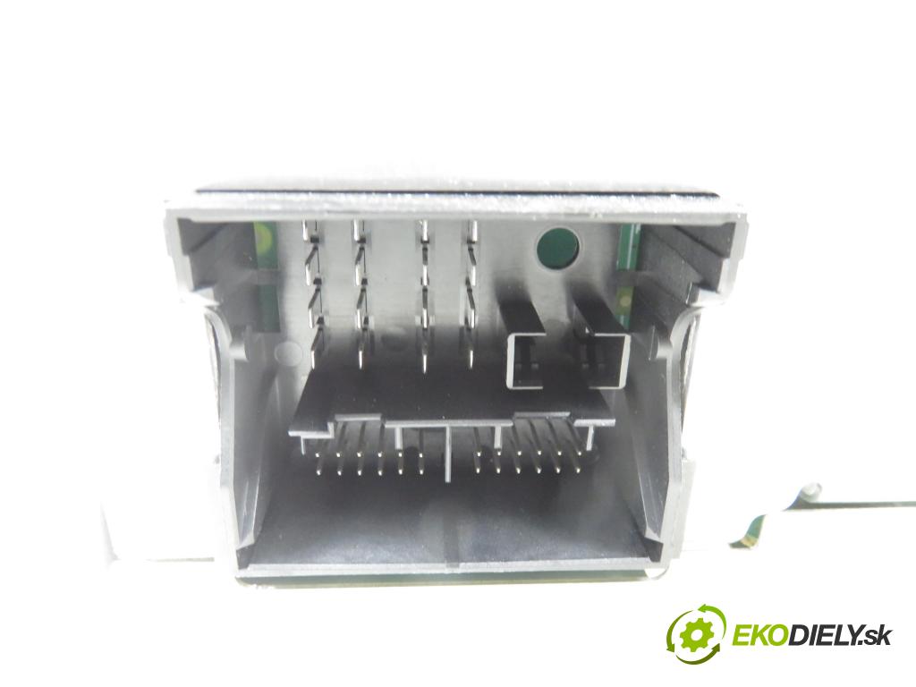 FORD GALAXY (WA6) VAN 2012 103,00 2.0 TDCi - UFWA 1997,00 RADIO CD BS7T18C815AF