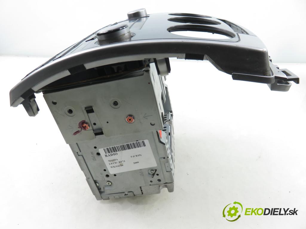 MAZDA 5 (CR19) MINIVAN 2009 105,00 2.0 MZR-CD 143 - RF7J 1998,00 RADIO 14797325