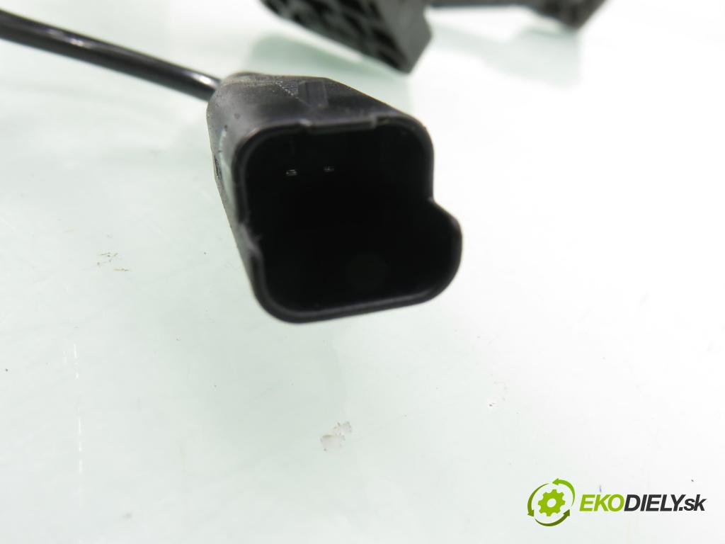 CITROEN C5 III Break (RW_) KOMBI 2008 150,00 2.7 HDi - DT17ED4 2720,00 Potenciometer plynu 0280755095 (Potenciometer plynového pedálu)