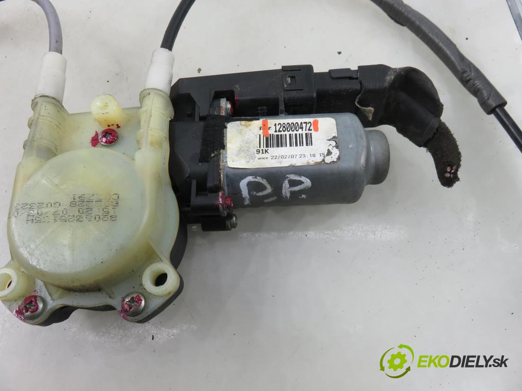 RENAULT MEGANE II Kombi (KM0/1_) KOMBI 2007 96,00 1.9 dCi 131 - F9Q 804 1870,00 mechanismus oken PPE 128000472