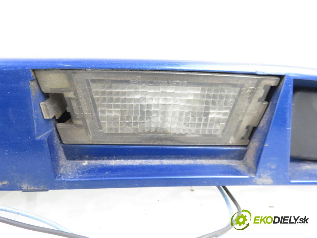 RENAULT MEGANE II Kombi (KM0/1_) KOMBI 2007 96,00 1.9 dCi 131 - F9Q 804 1870,00 Zadné čelo dverí kufor 8200140480