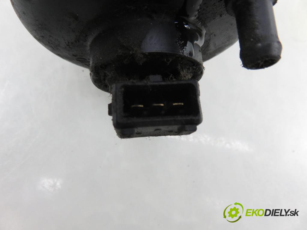 FIAT PANDA Van (169_) HB 2005 51,00 1.3 D Multijet - 188 A8.000 1248,00 Obal filtra vzduchu 235517320 (Obal vzduchového filtra)