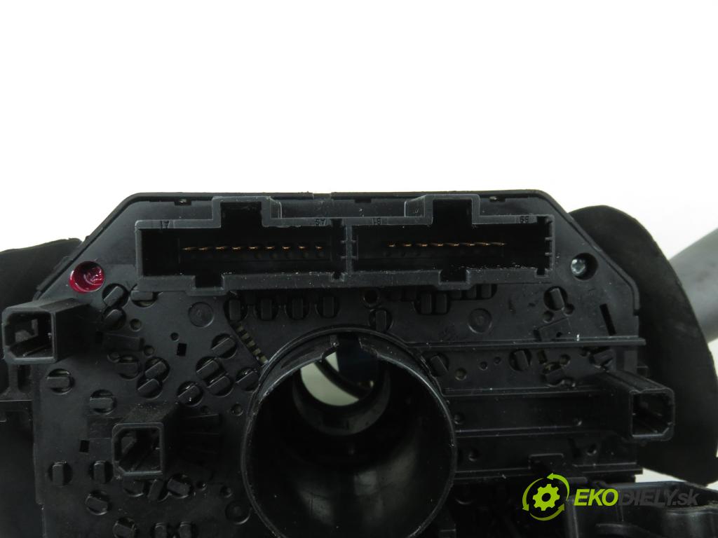 FIAT PANDA Van (169_) HB 2005 51,00 1.3 D Multijet - 188 A8.000 1248,00 PAKA/ŘAZENÍ/SADA: 735444633