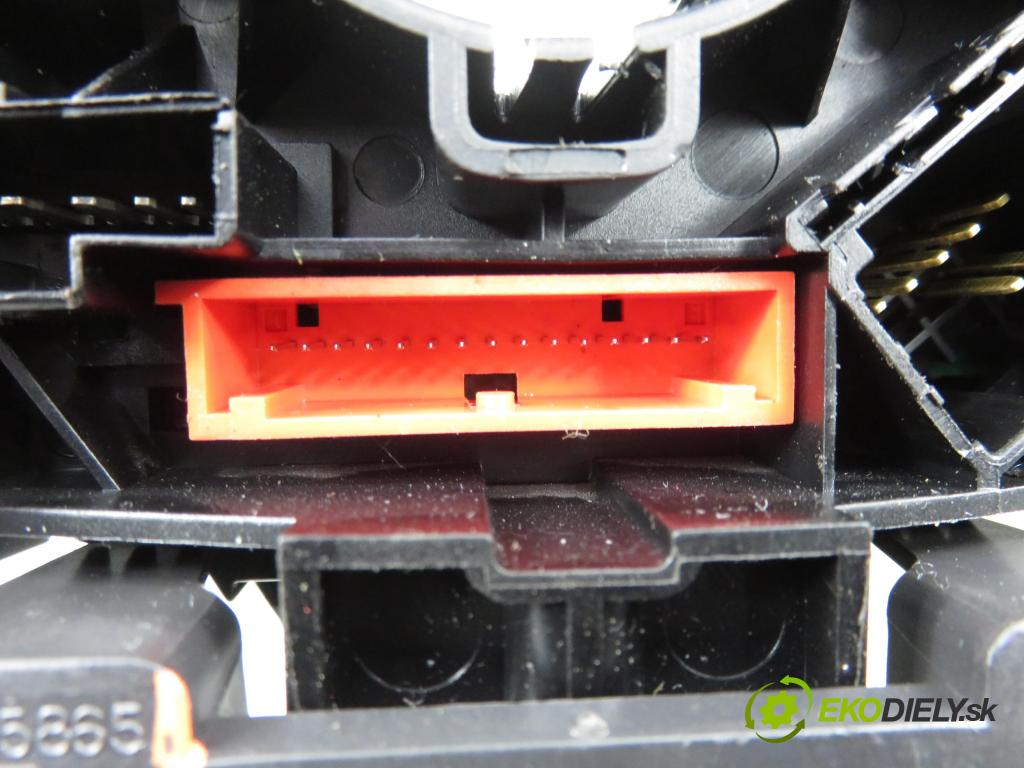 RENAULT MEGANE II Kombi (KM0/1_) KOMBI 2007 96,00 1.9 dCi 131 - F9Q 804 1870,00 PAKA/ŘAZENÍ/SADA: 8200155865