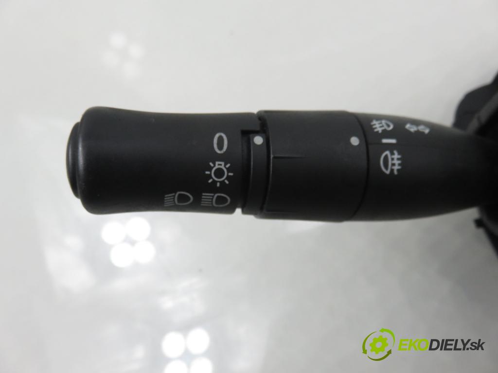 RENAULT MEGANE II Kombi (KM0/1_) KOMBI 2007 96,00 1.9 dCi 131 - F9Q 804 1870,00 PAKA/ŘAZENÍ/SADA: 8200155865