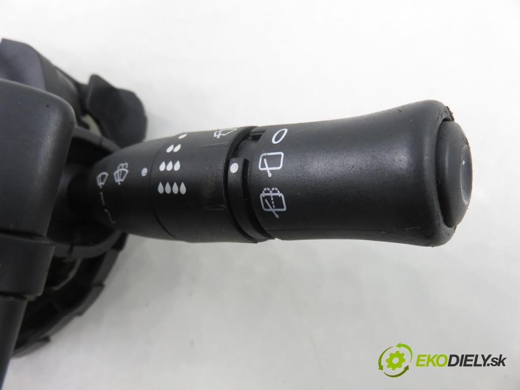 RENAULT MEGANE II Kombi (KM0/1_) KOMBI 2007 96,00 1.9 dCi 131 - F9Q 804 1870,00 PAKA/ŘAZENÍ/SADA: 8200155865