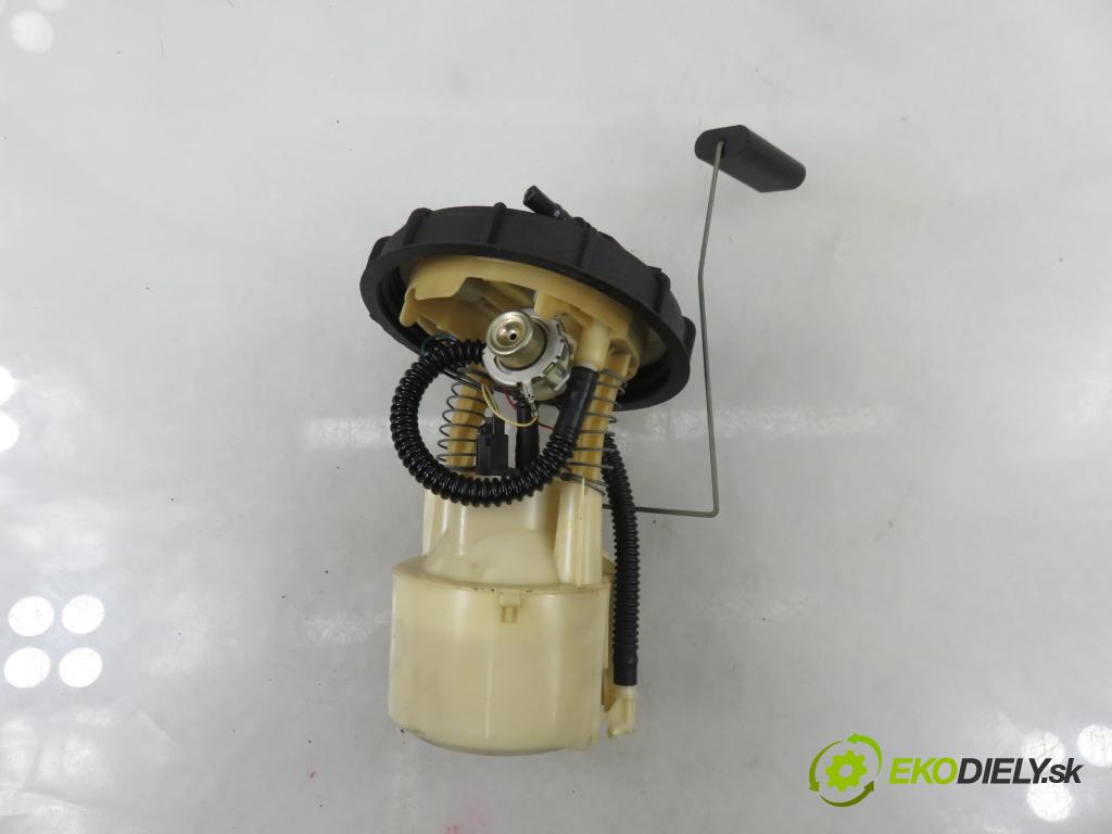 RENAULT SCENIC I (JA0/1_) MINIVAN 2002 0,00 1.6 - K4M 708 1598,00 Pumpa paliva 7700431718D