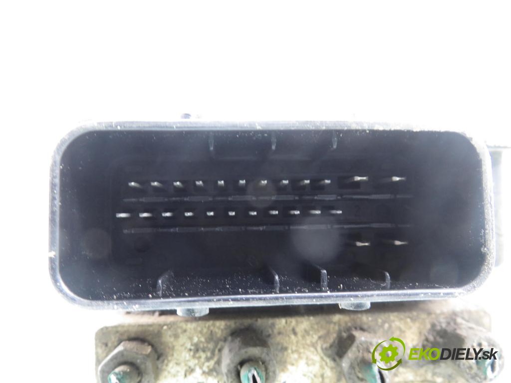 OPEL MOVANO Platforma / podwoyie (X70) FURGON 2004 0,00 2.5 DTi - G9U 754 2464,00 pumpa ABS 13509006U ; 13664106 ; 8200196053 (Pumpa ABS)