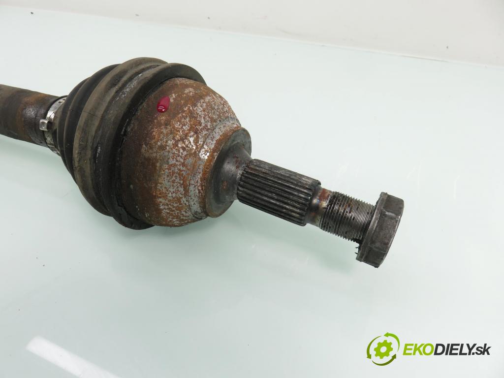 PEUGEOT 407 SW (6E_) KOMBI 2004 100,00 2.0 HDi 135 - RHR 1997,00 poloos PP