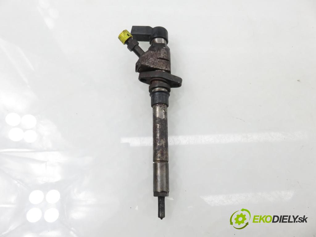 FORD FOCUS II (DA_, HCP) HB 2006 100,00 2.0 TDCi - G6DD 1997,00 vstrekovač 9657144580 (Vstrekovač paliva)