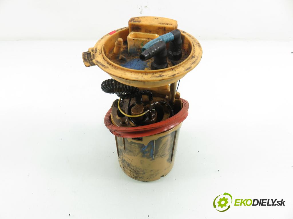 VW GOLF V (1K1) HB 2005 77,00 1.9 TDI - BXE 1896,00 pumpa paliva 1K0919050D