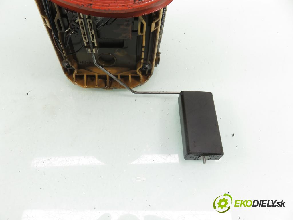 VW GOLF V (1K1) HB 2005 77,00 1.9 TDI - BXE 1896,00 pumpa paliva 1K0919050D