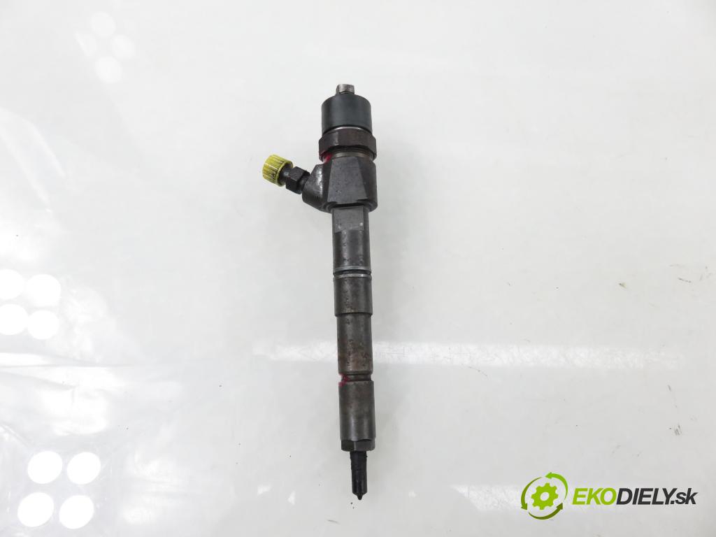 FIAT CROMA (194_) KOMBI 2006 110,00 1.9 D Multijet 150 - 939 A2.000 1910,00 vstrekovač 0445110243 (Vstrekovač paliva)