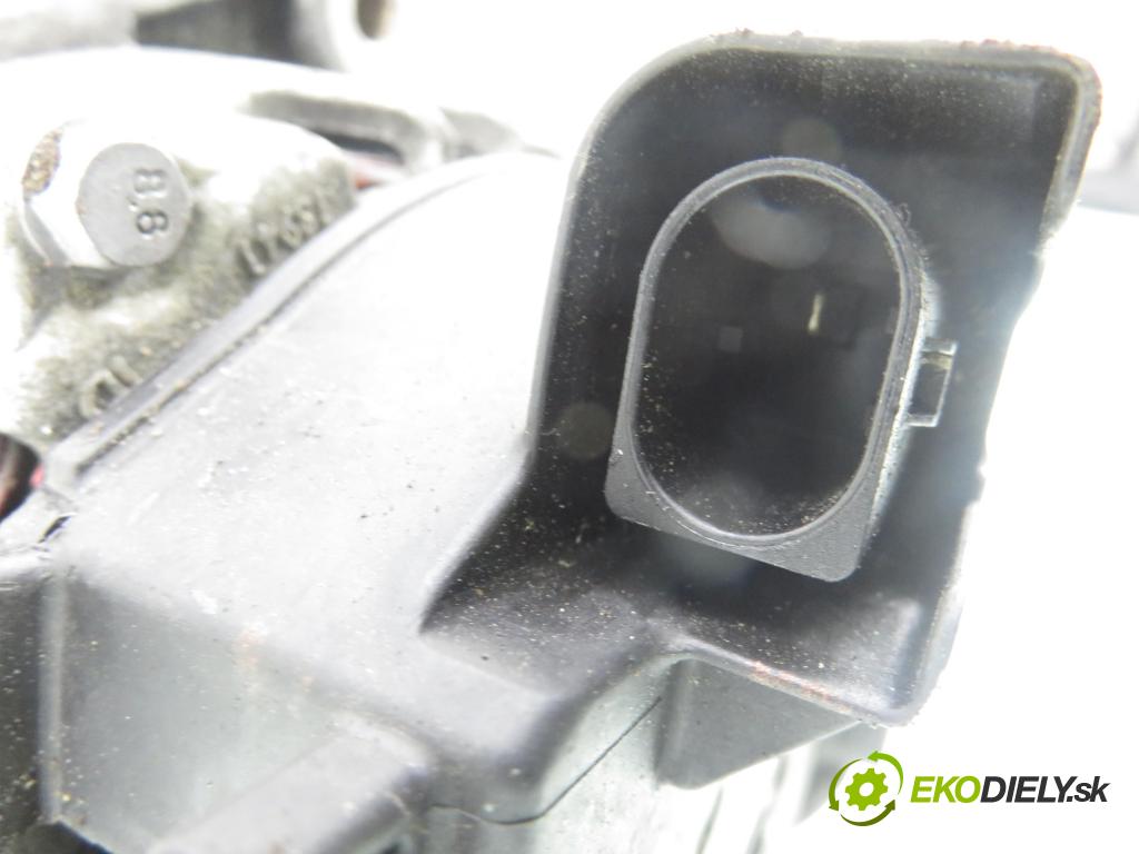 BMW 5 Touring (F11) KOMBI 2012 135,00 520 d 184 - N47 D20 C 1995,00 Alternátor 8507625 ; FG23S032 (Alternátor)