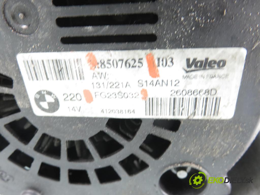 BMW 5 Touring (F11) KOMBI 2012 135,00 520 d 184 - N47 D20 C 1995,00 Alternátor 8507625 ; FG23S032 (Alternátor)