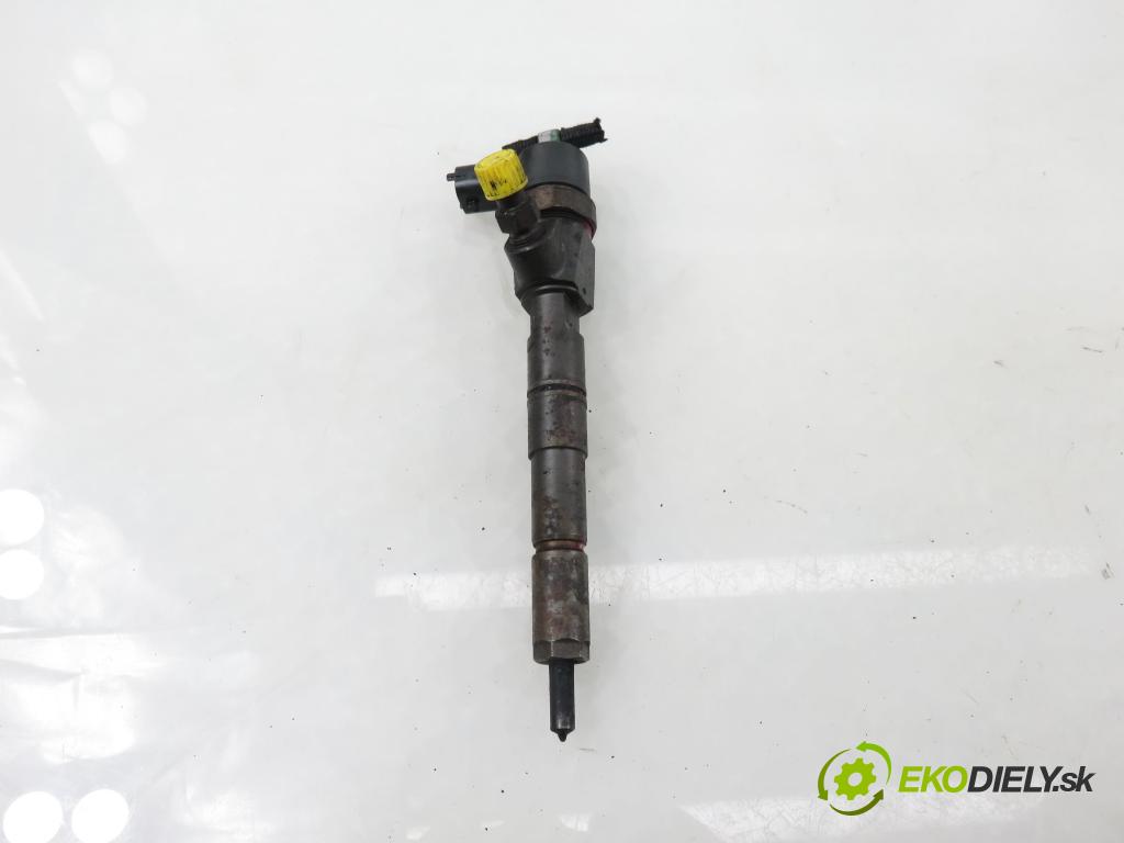 FIAT CROMA (194_) KOMBI 2006 110,00 1.9 D Multijet 150 - 939 A2.000 1910,00 vstrekovač 0445110243 (Vstrekovač paliva)