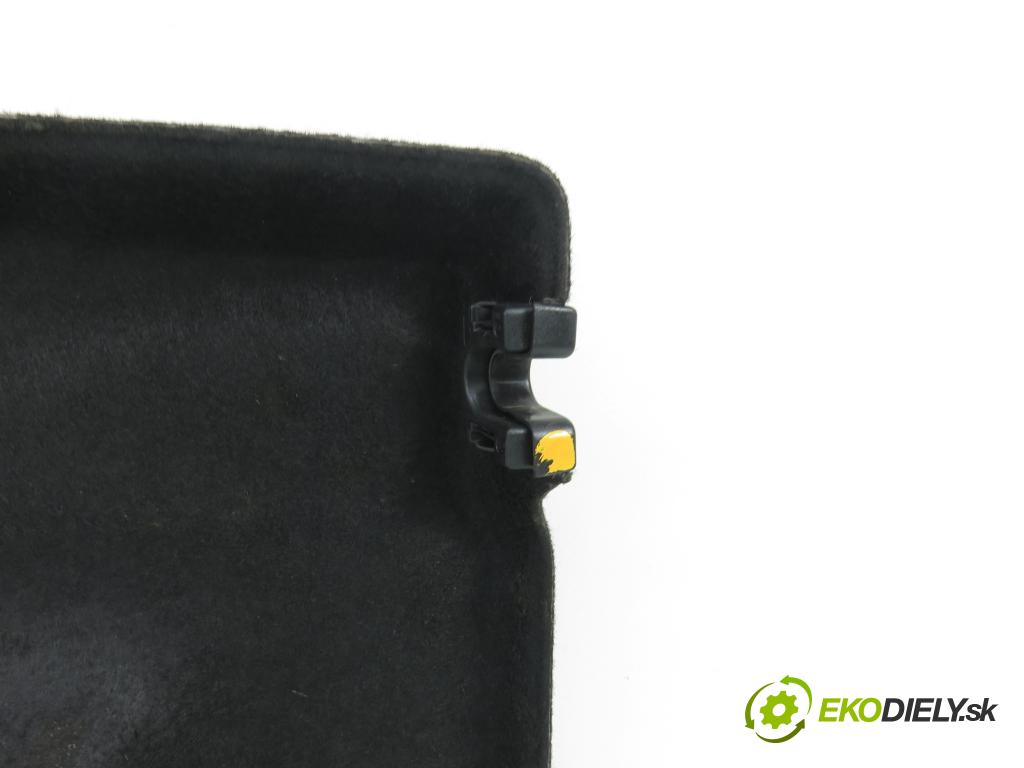 CITROEN C3 II (SC_) HB 2010 50,00 1.4 HDi 8V 70 - 8HZ (DV4TD) 1398,00 POLKA: kufor 9833304ZD