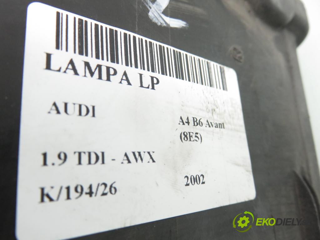 AUDI A4 Avant (8E5, B6) KOMBI 2002 96,00 1.9 TDI - AWX 1896,00 světlo LP 8E0941003F