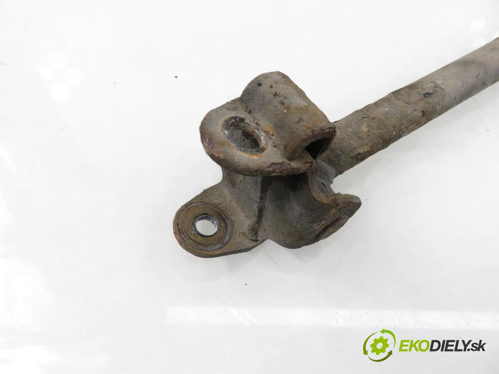 MAZDA DEMIO (DW) HB 1998 46,00 1.3 i 16V (DW3W) - B3 ME 1324,00 ZVEDÁK: