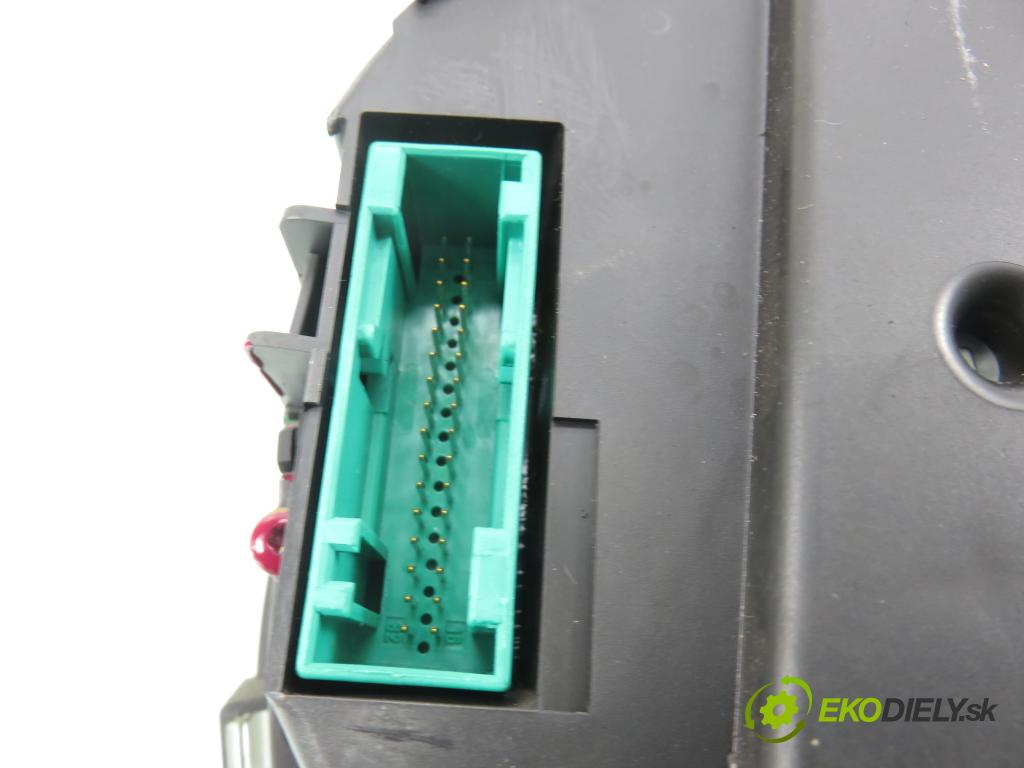 SKODA OCTAVIA I (1U2) LIFTBACK 2002 81,00 1.9 TDI - AHF 1896,00 Prístrojovka elektrický 1U0920820G