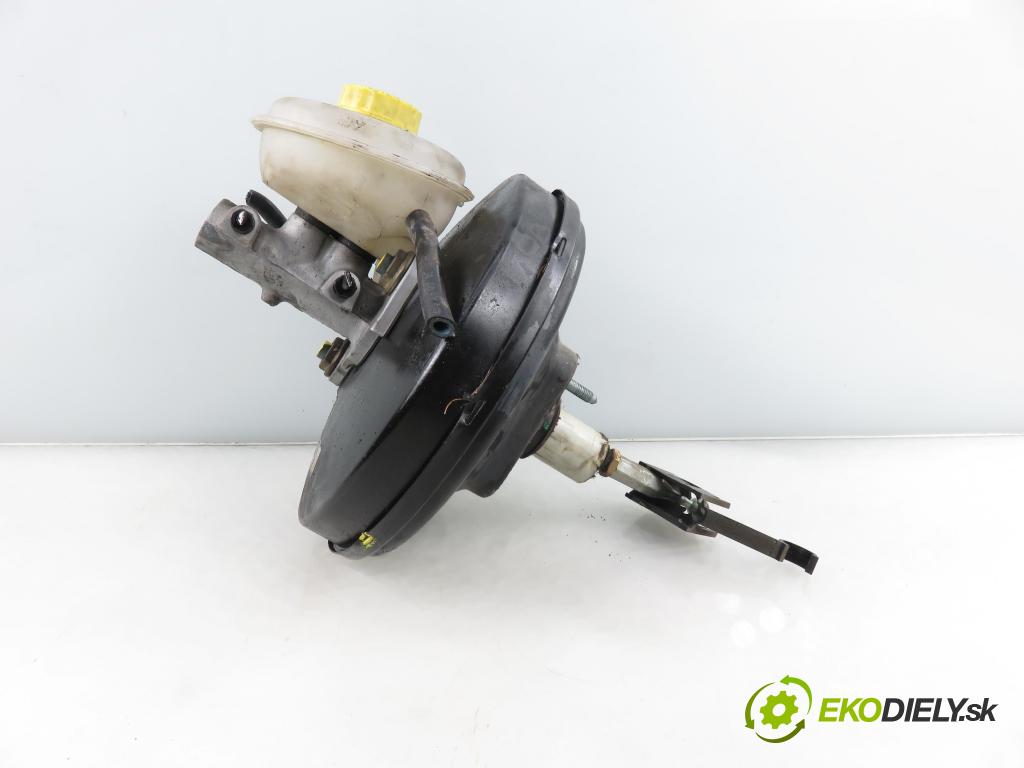 AUDI A4 Avant (8D5, B5) KOMBI 1996 92,00 1.8 - ADR 1781,00 posilovač 8D0612105F (Servočerpadlo)