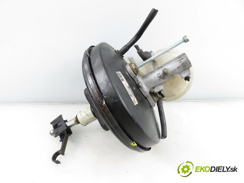 AUDI A4 Avant (8D5, B5) KOMBI 1996 92,00 1.8 - ADR 1781,00 posilovač 8D0612105F (Servočerpadlo)