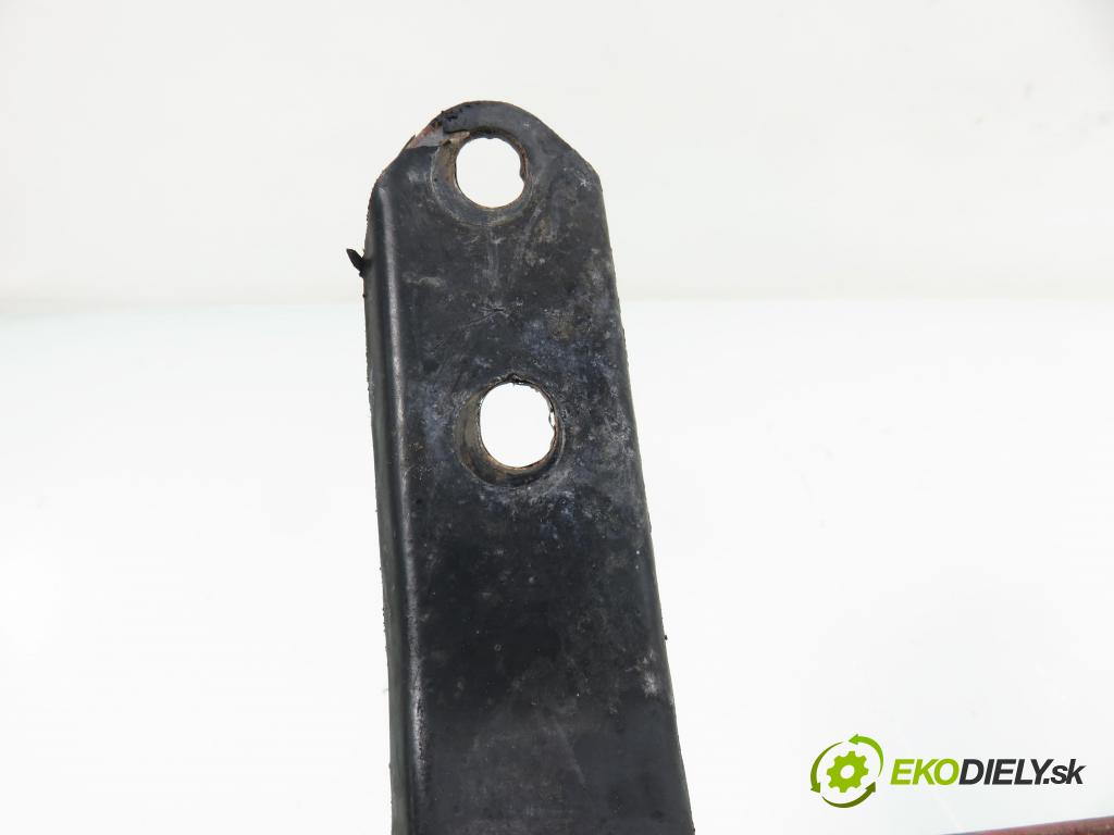 SKODA FABIA I (6Y2) HB 2001 44,00 1.4 MPi 60 - AZE 1397,00 mřížka / maska 6Y0853668