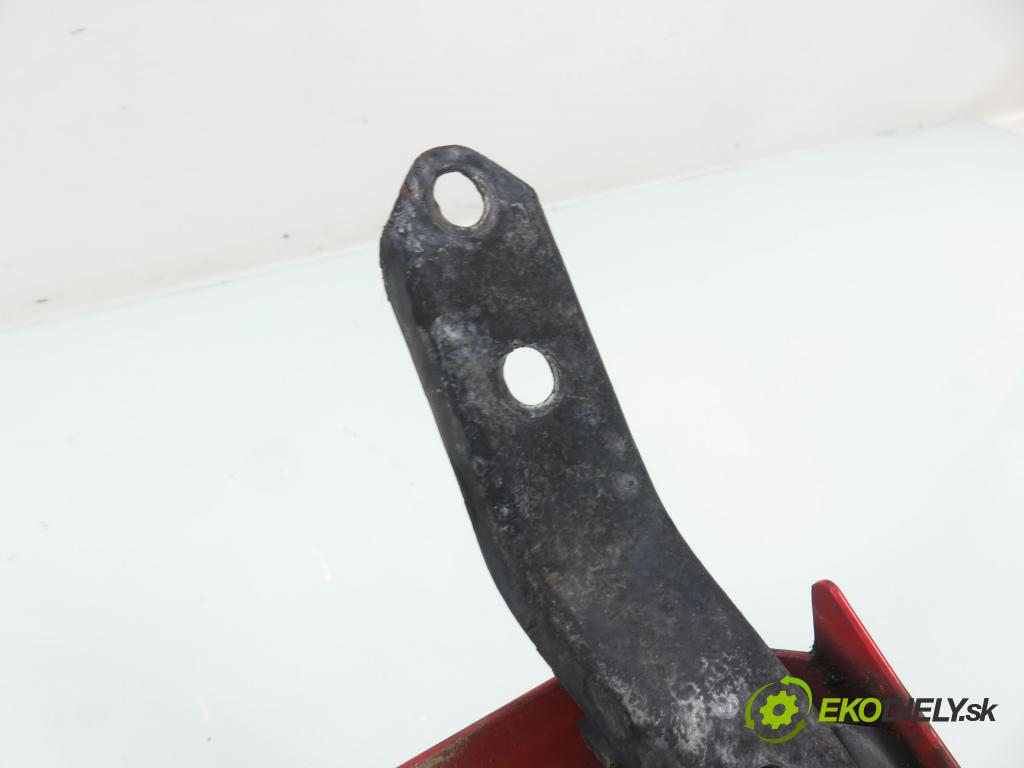 SKODA FABIA I (6Y2) HB 2001 44,00 1.4 MPi 60 - AZE 1397,00 mřížka / maska 6Y0853668