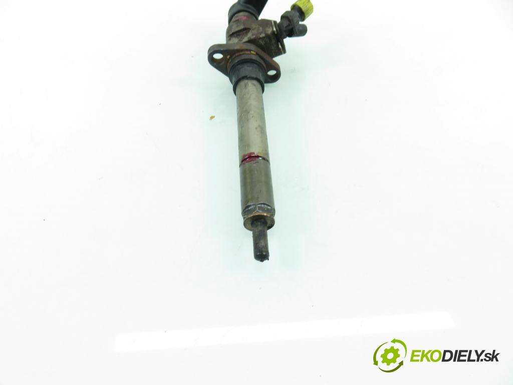 CITROEN C5 II (RC_) SEDAN 2005 100,00 2.0 HDi 136 - RHR (DW10BTED4) 1997,00 vstrekovač 9647247280 (Vstrekovač paliva)