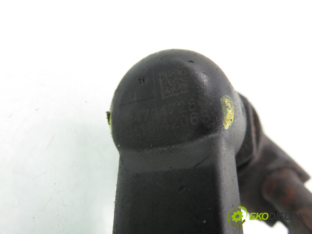 CITROEN C5 II (RC_) SEDAN 2005 100,00 2.0 HDi 136 - RHR (DW10BTED4) 1997,00 vstrekovač 9647247280 (Vstrekovač paliva)