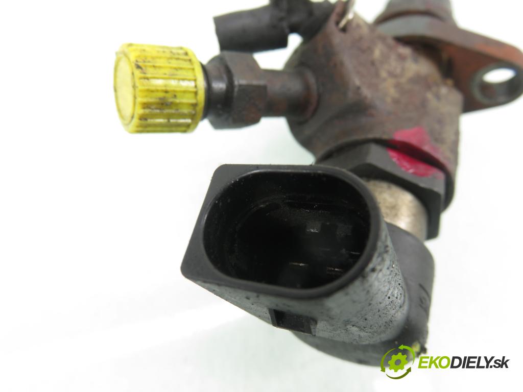 CITROEN C5 II (RC_) SEDAN 2005 100,00 2.0 HDi 136 - RHR (DW10BTED4) 1997,00 vstrekovač 9647247280 (Vstrekovač paliva)