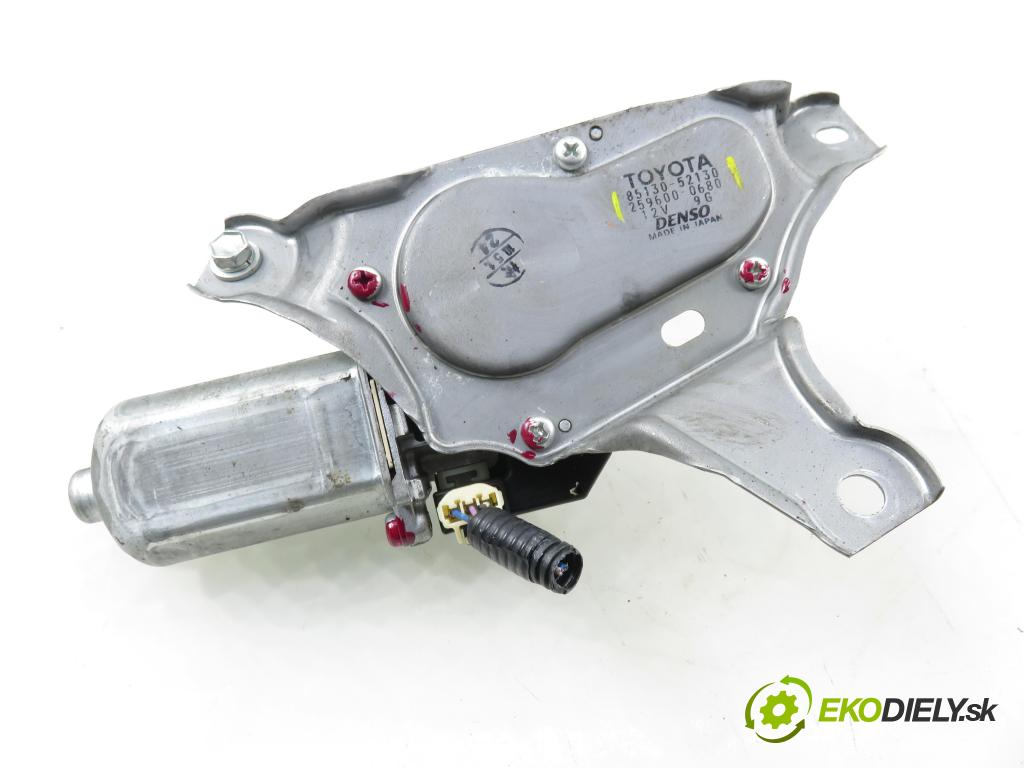 TOYOTA YARIS (_P9_) HB 2006 51,00 1.0 VVT-i (KSP90_) - 1KR-FE 998,00 Motorček stierače zadné 8513052130 ; 2596000680