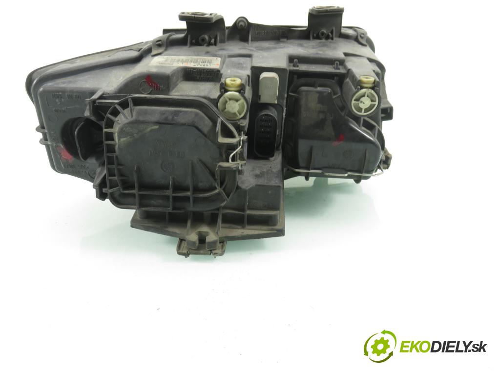 AUDI A4 Avant (8E5, B6) KOMBI 2004 140,00 1.8 T quattro - BEX 1781,00 světlo LP 8E0941003F