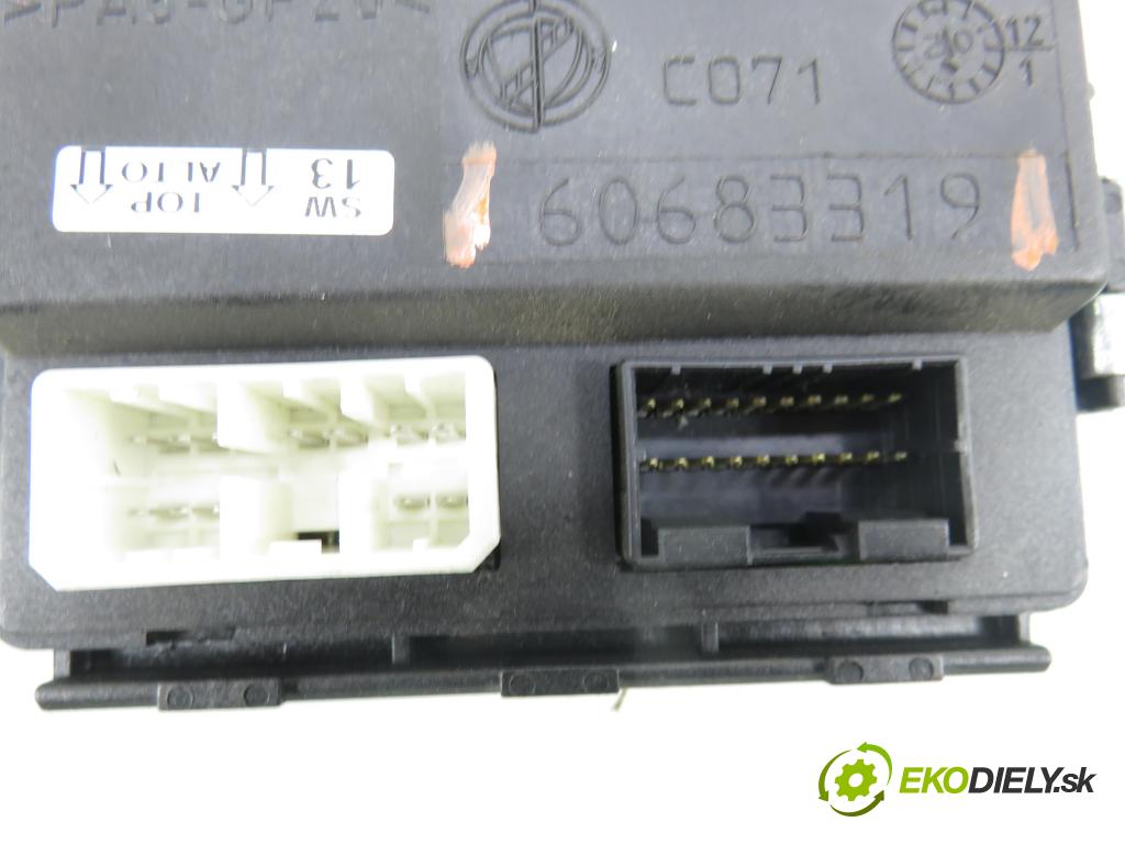 ALFA ROMEO GT (937_) COUPE 2005 110,00 1.9 JTD - 937 A5.000 1910,00 MODUL dveře 60683319