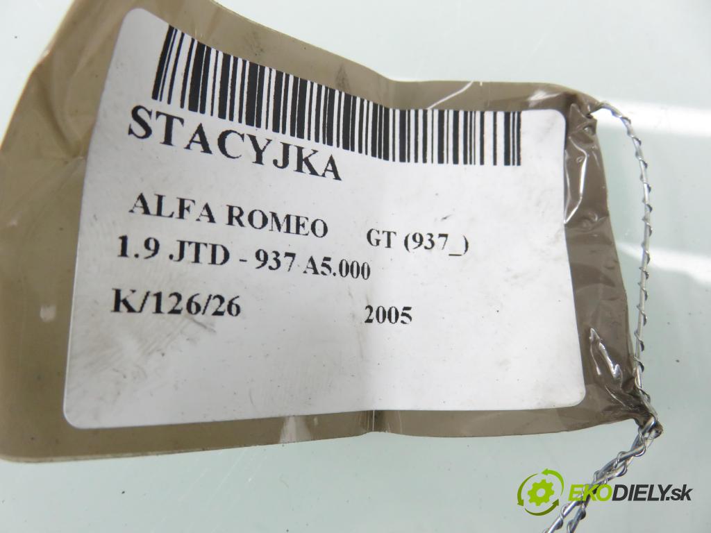 ALFA ROMEO GT (937_) COUPE 2005 110,00 1.9 JTD - 937 A5.000 1910,00 spínačka  (Spínací skříňka)