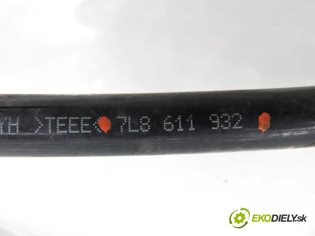 AUDI Q7 (4L) SUV 2007 171,00 3.0 TDI quattro - BUG 2967,00 rúrka do serva 7L8611932