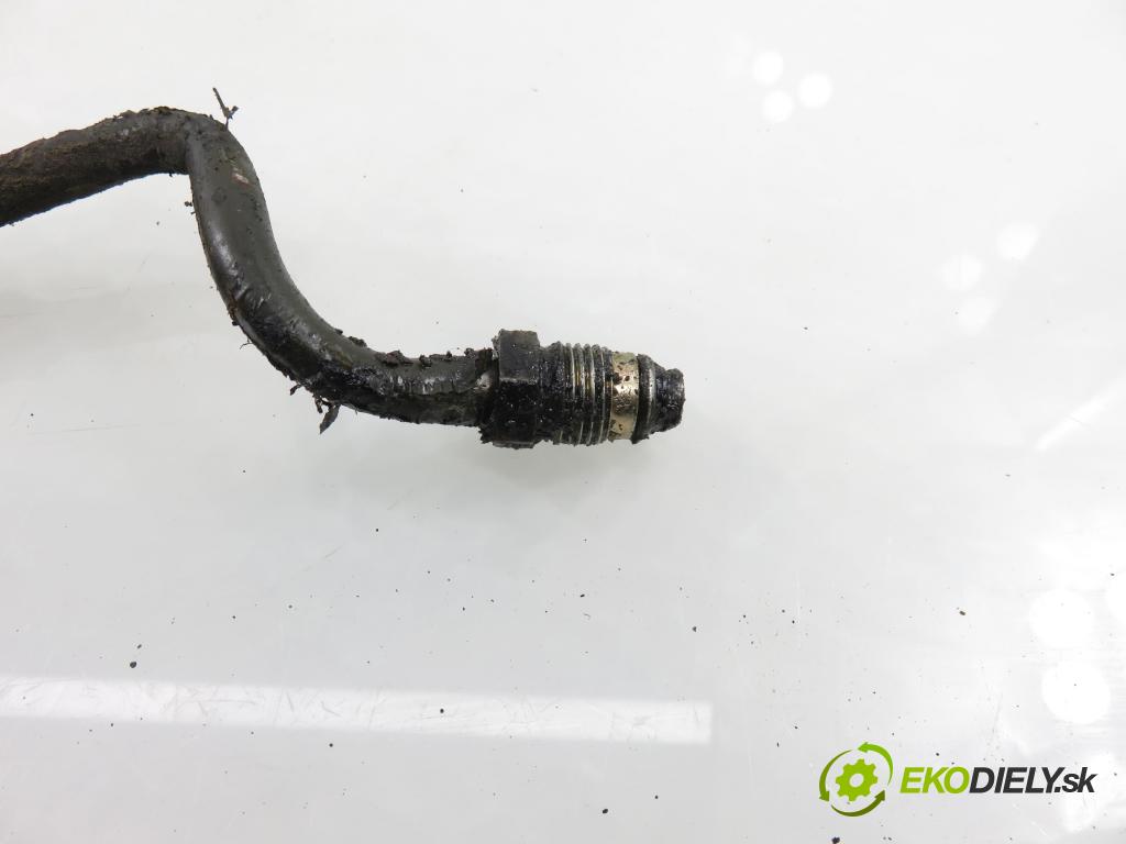 VW TRANSPORTER IV Skrzynia (70XA) KABINA/PLATFORMA 1994 55,00 2.4 D - AJA 2370,00 rúrka / Rúra servočerpadlo 701422891F ; 701422091A