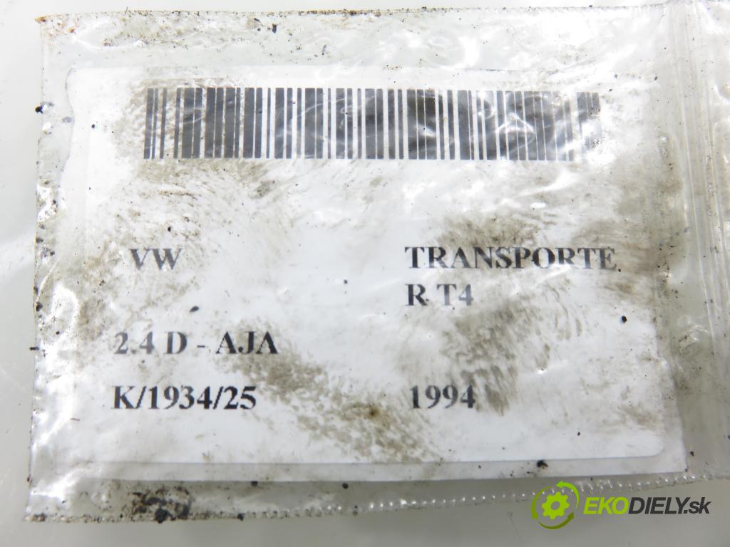 VW TRANSPORTER IV Skrzynia (70XA) KABINA/PLATFORMA 1994 55,00 2.4 D - AJA 2370,00 rúrka / Rúra servočerpadlo 701422891F ; 701422091A