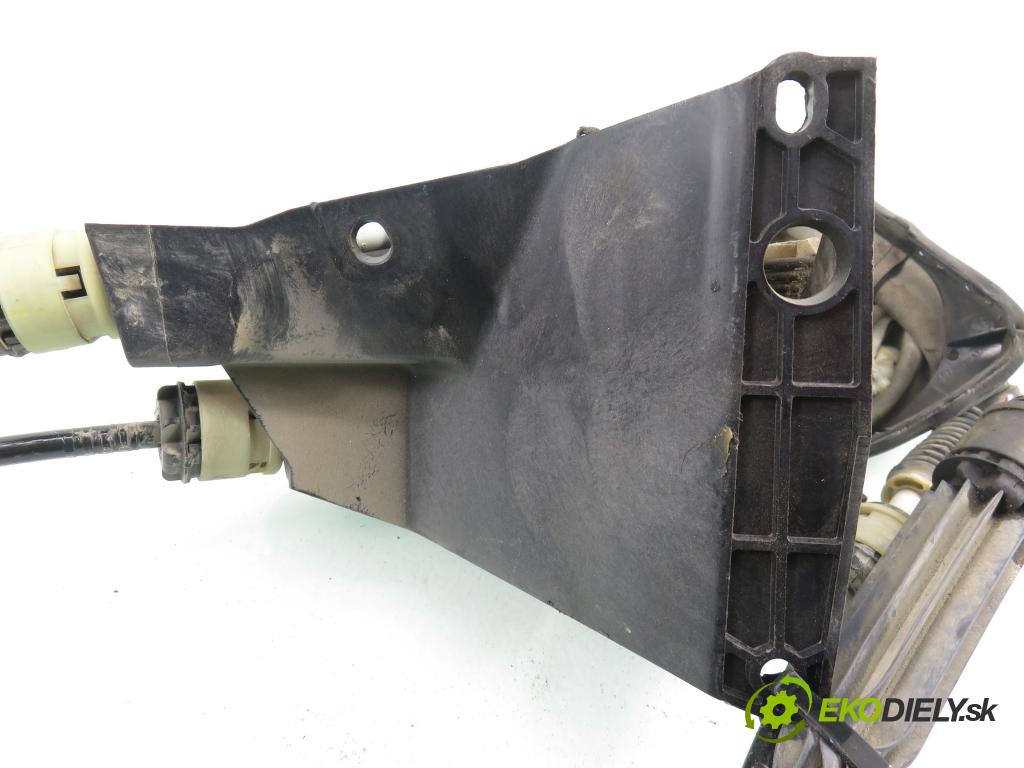 OPEL MOVANO Platforma / podwoyie (X70) FURGON 2004 0,00 2.5 DTi - G9U 754 2464,00 ZVEDÁK: