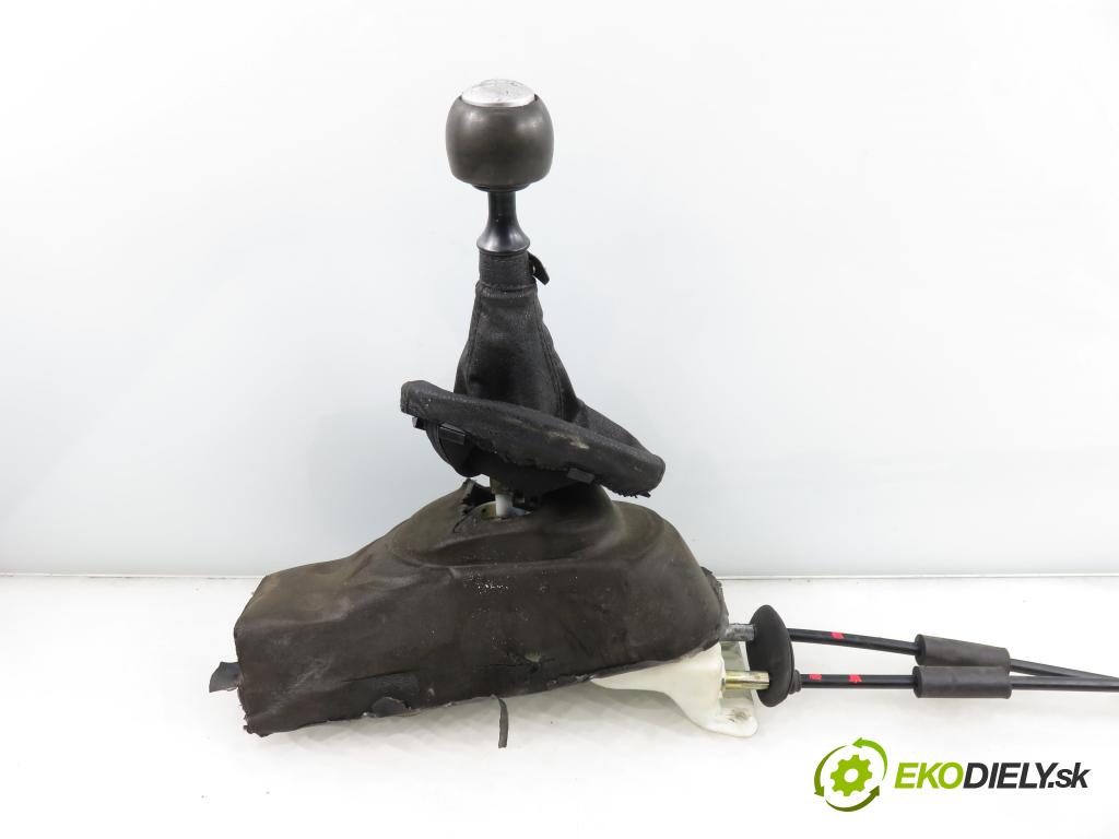 ALFA ROMEO GT (937_) COUPE 2005 110,00 1.9 JTD - 937 A5.000 1910,00 ZVEDÁK: 55199699