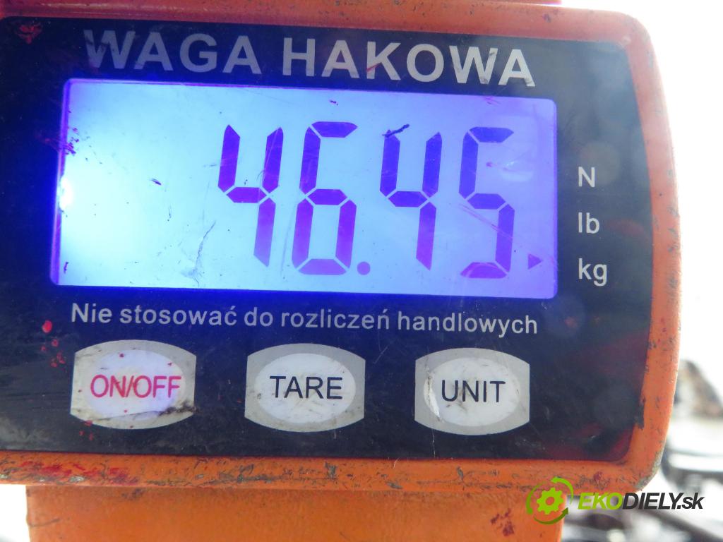 HYUNDAI i40 CW (VF) KOMBI 2014 100,00 1.7 CRDi 136 - D4FD 1685,00 ZADNÍ: 554053Z750