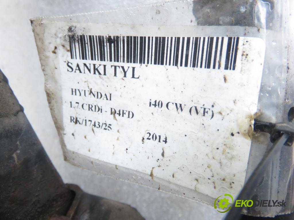 HYUNDAI i40 CW (VF) KOMBI 2014 100,00 1.7 CRDi 136 - D4FD 1685,00 ZADNÍ: 554053Z750
