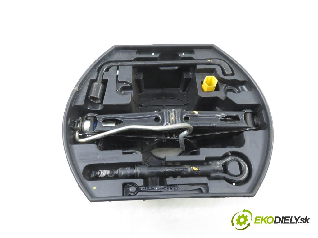 CITROEN C3 II (SC_) HB 2010 50,00 1.4 HDi 8V 70 - 8HZ (DV4TD) 1398,00 Súprava KOLA: ZÁLOHOVANIE: 9655342680